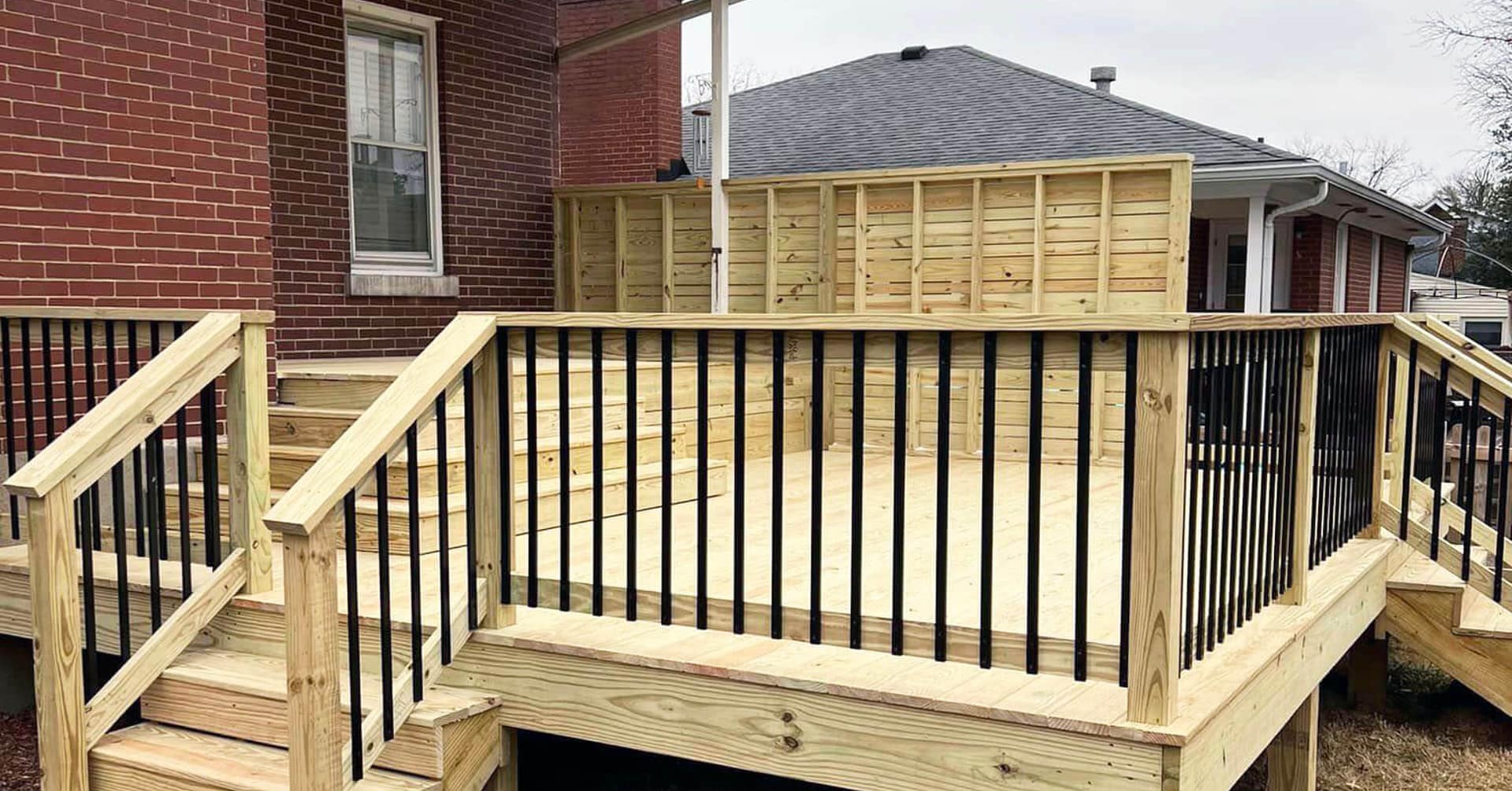 Decks Builder - Maverick Remodeling